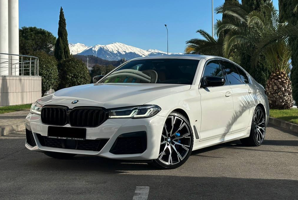 BMW 520 White